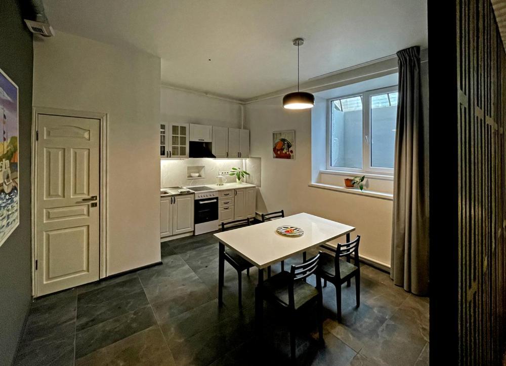 Artist Apartment Vilnius Luaran gambar